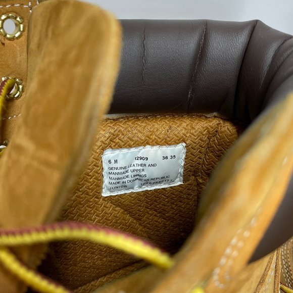 Size 6M Junior Timberland Waterproof Boots - Picture 8 of 8